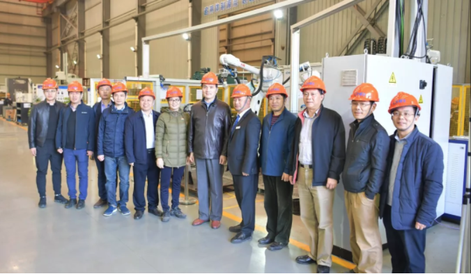 高端拉床,專用機床,內拉床,外拉床,數控機床,自動化生產線,工業(yè)機器人,拉床,拉刀,自動化