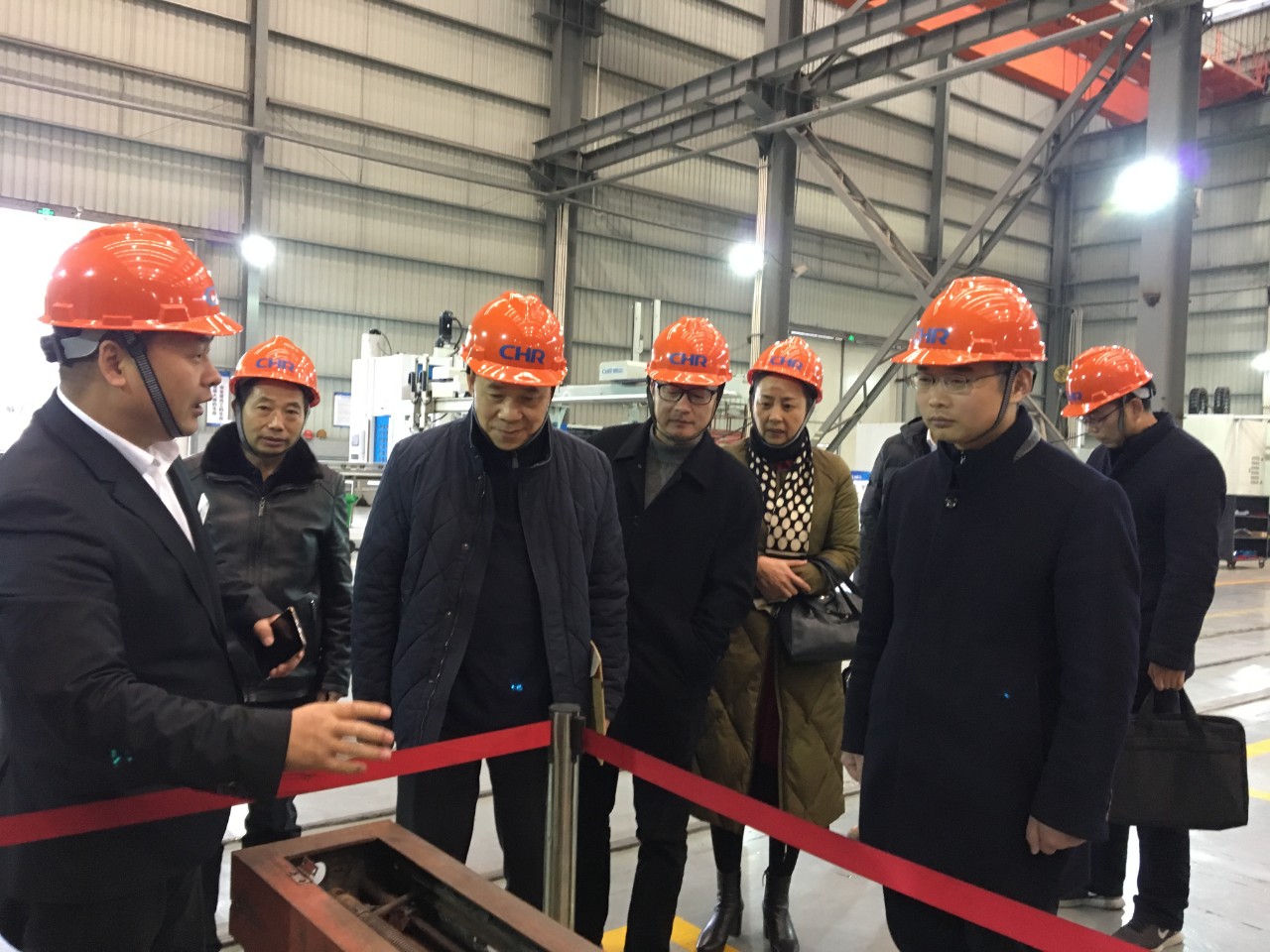 高端拉床,專用機床,內(nèi)拉床,外拉床,數(shù)控機床,自動化生產(chǎn)線,工業(yè)機器人,拉床,拉刀,自動化