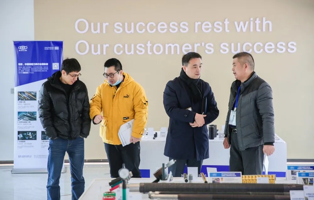 拉床,拉刀,自動化,高端拉床,專用機床,內(nèi)拉床,外拉床,數(shù)控機床,自動化生產(chǎn)線,工業(yè)機器人