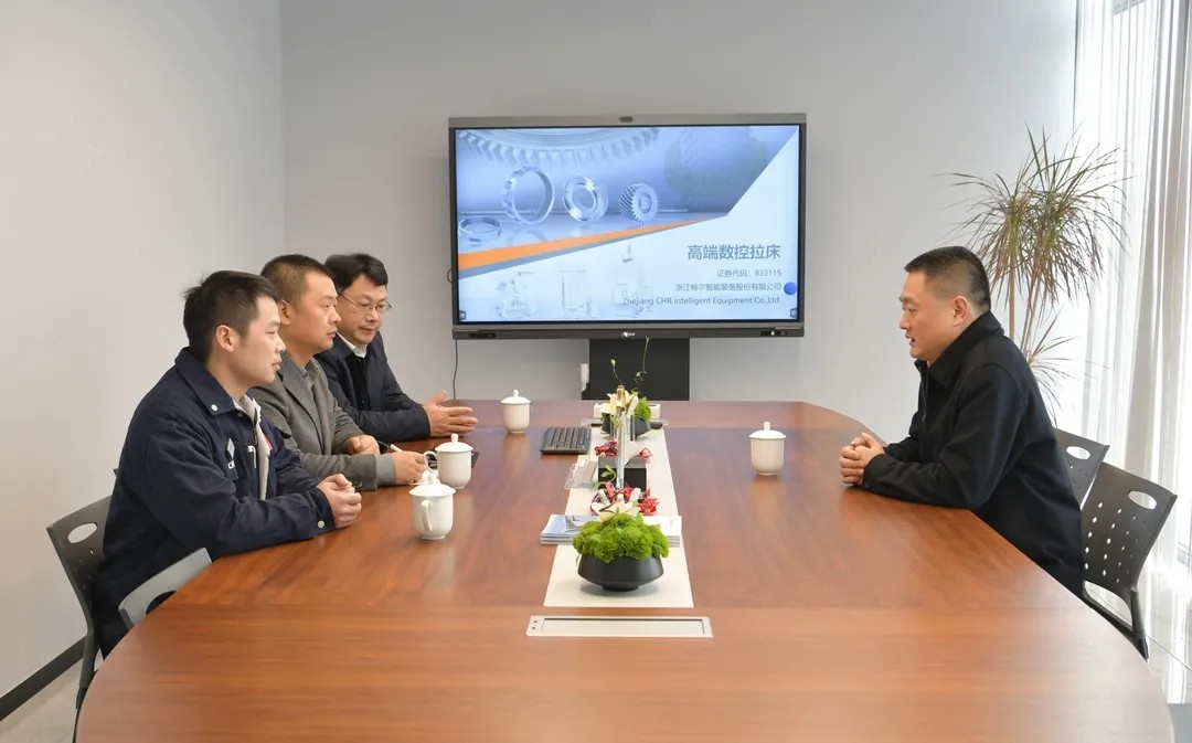 拉床,拉刀,自動化,高端拉床,專用機床,內拉床,外拉床,數(shù)控機床,自動化生產線,工業(yè)機器人