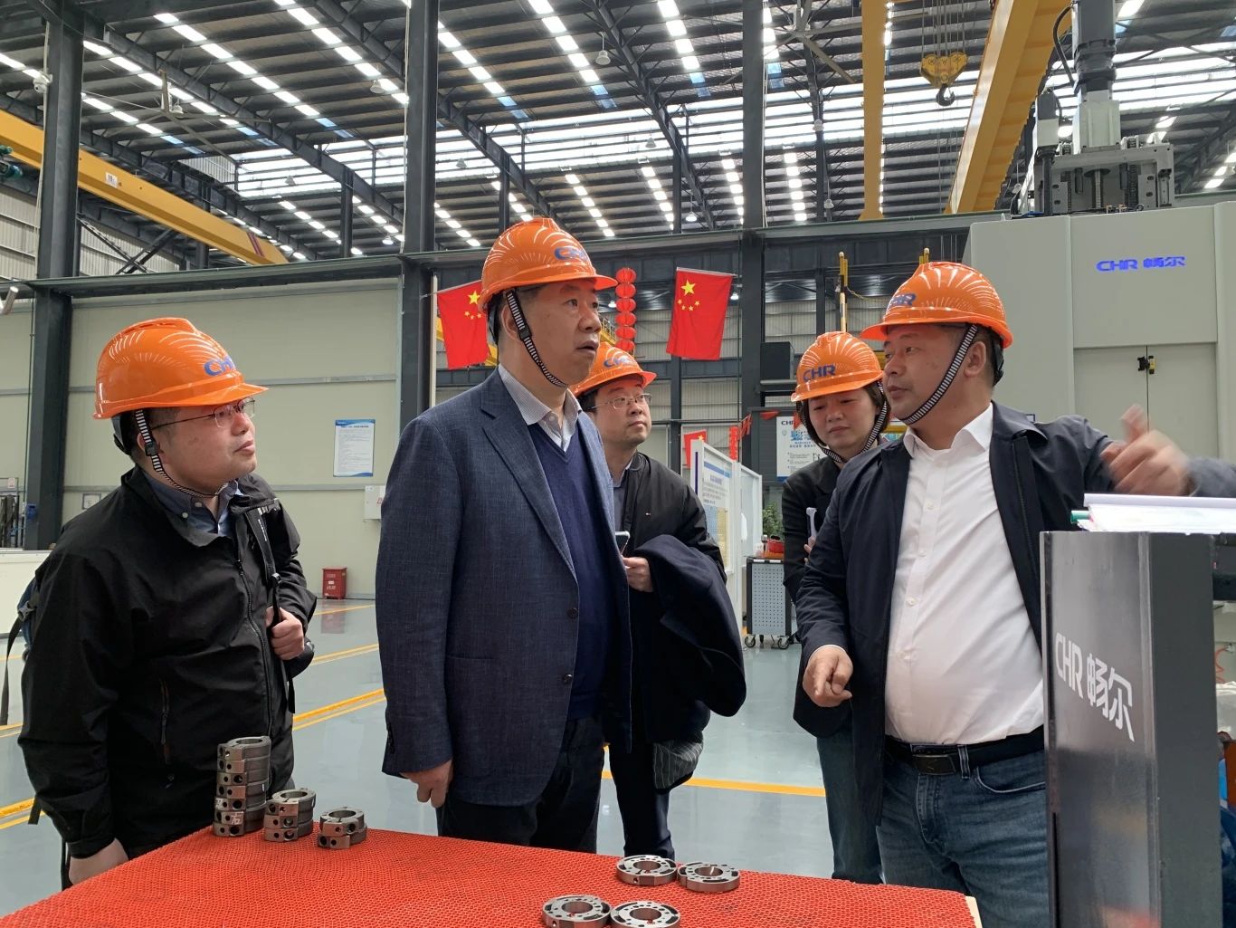拉床,拉刀,自動化,高端拉床,專用機床,內拉床,外拉床,數(shù)控機床,自動化生產線,工業(yè)機器人
