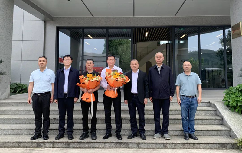 拉床,拉刀,自動化,高端拉床,專用機床,內(nèi)拉床,外拉床,數(shù)控機床,自動化生產(chǎn)線,工業(yè)機器人