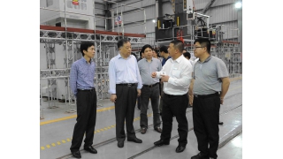 浙江省經(jīng)信委副主任鄧國強(qiáng)來企業(yè)考察