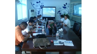 市金融辦謝主任、縣府辦周主任一行蒞臨考察指導(dǎo)