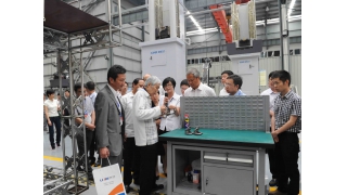 中國工程院院士潘健生、上海交大材料學院黨委書記徐洲一行調研企業(yè)