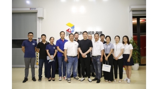 “向身邊優(yōu)秀企業(yè)學(xué)習(xí)”第一站——普崎數(shù)碼