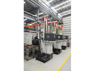 進(jìn)退工作臺式外拉床LG71KC系列